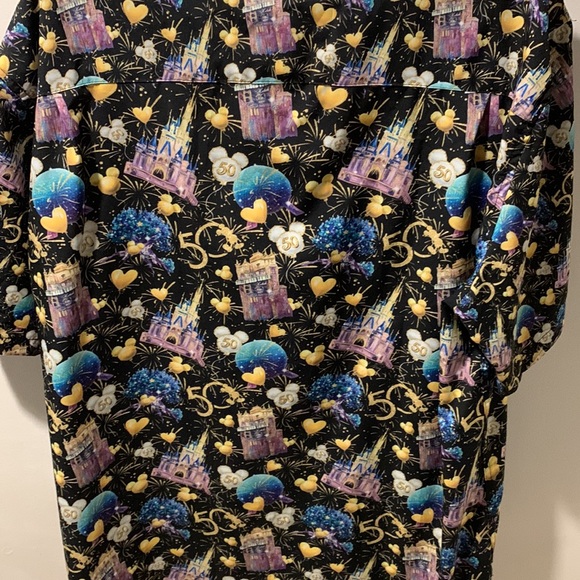 Mens disney button down 50 years to Mickey - Picture 6 of 6